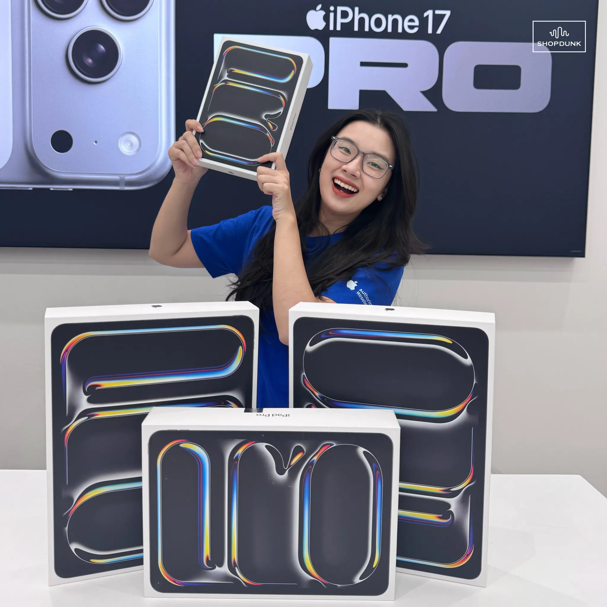 Mua iPad Pro M5 giá tốt chính hãng VN/A tại ShopDunk -an tâm bảo hành 